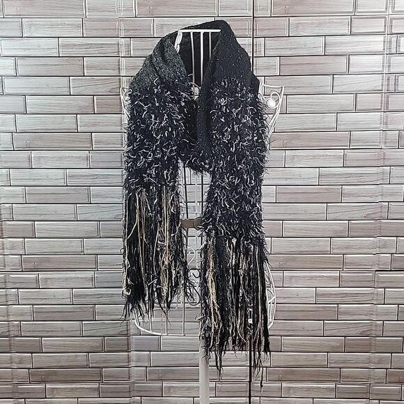 Unbranded winter scarf - Picture 2 of 5